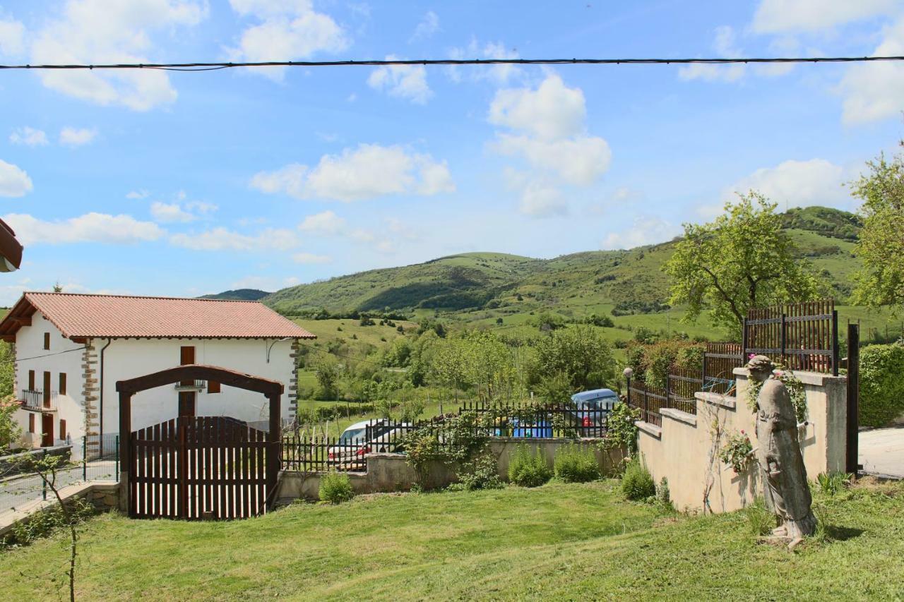 Lazkotzenea Casa de hóspedes Mezkiriz Exterior foto