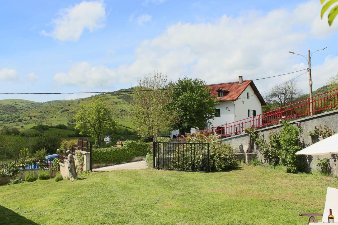 Lazkotzenea Casa de hóspedes Mezkiriz Exterior foto
